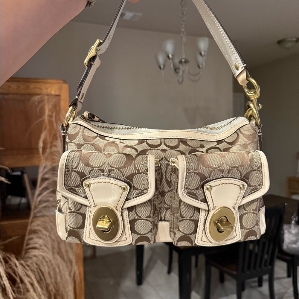 Coach canvas legacy